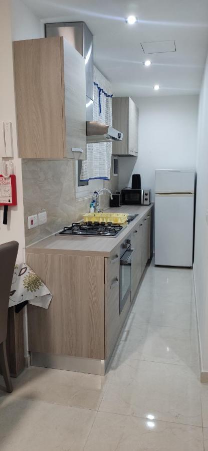 One Bed Room Apartment With Terrace Марсаскала Экстерьер фото