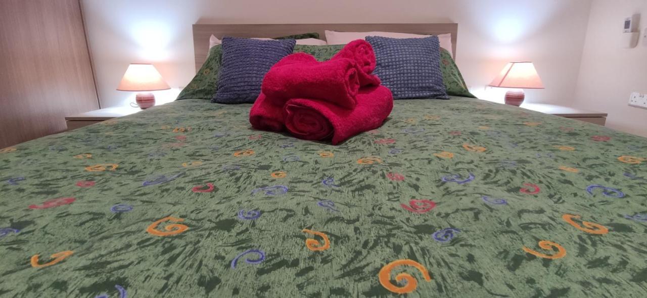 One Bed Room Apartment With Terrace Марсаскала Экстерьер фото