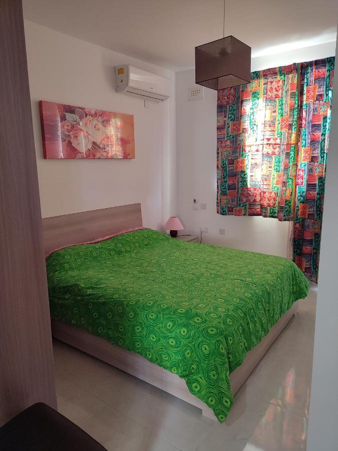 One Bed Room Apartment With Terrace Марсаскала Экстерьер фото